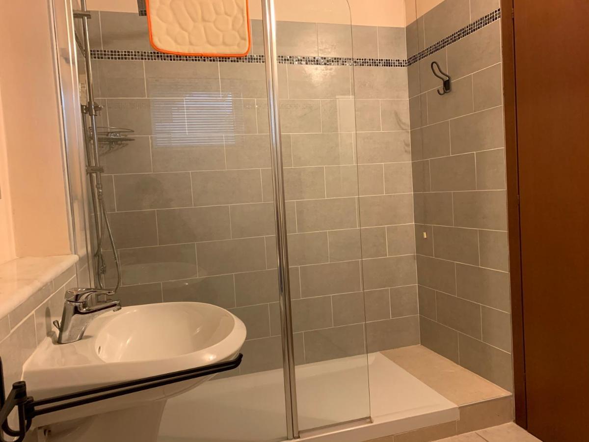 Colombare Suite - Italian Homing Сирмионе Экстерьер фото