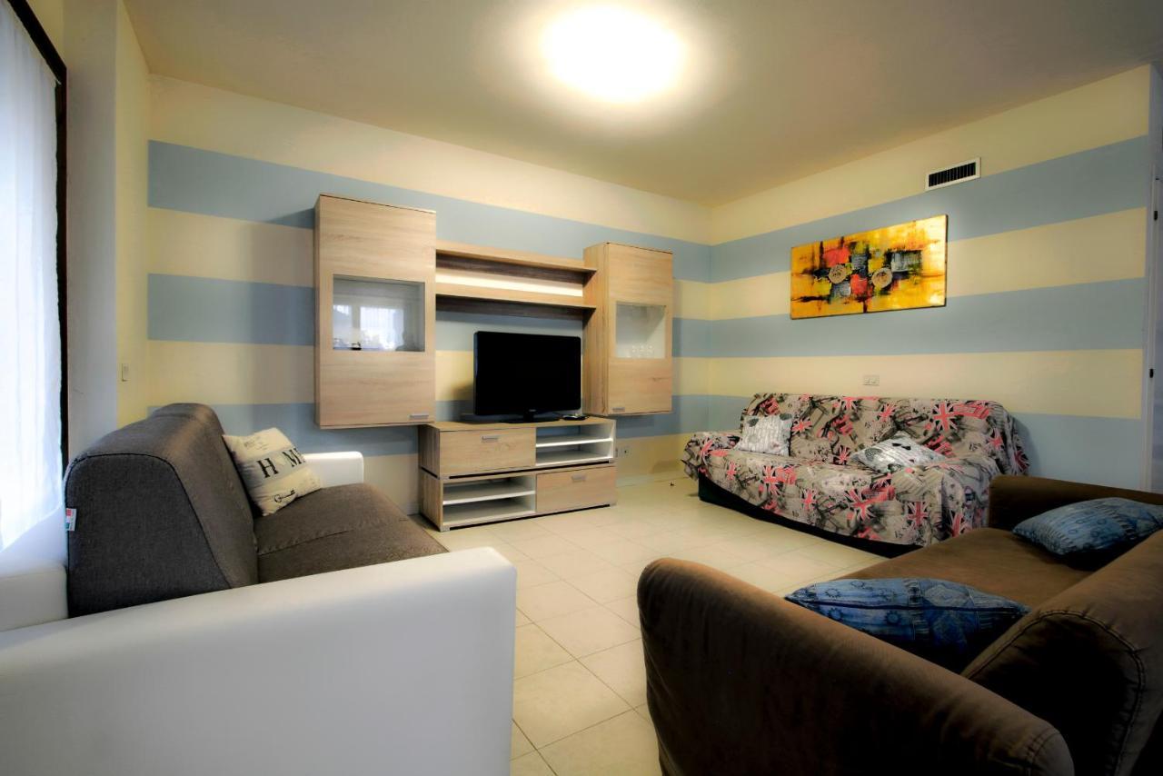 Colombare Suite - Italian Homing Сирмионе Экстерьер фото